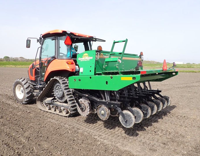 乾田直播の導入による省力・低コスト栽培の実証（滋賀県　令和５年度）